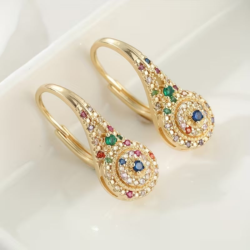 Orecchini eleganti multicolori scintillanti