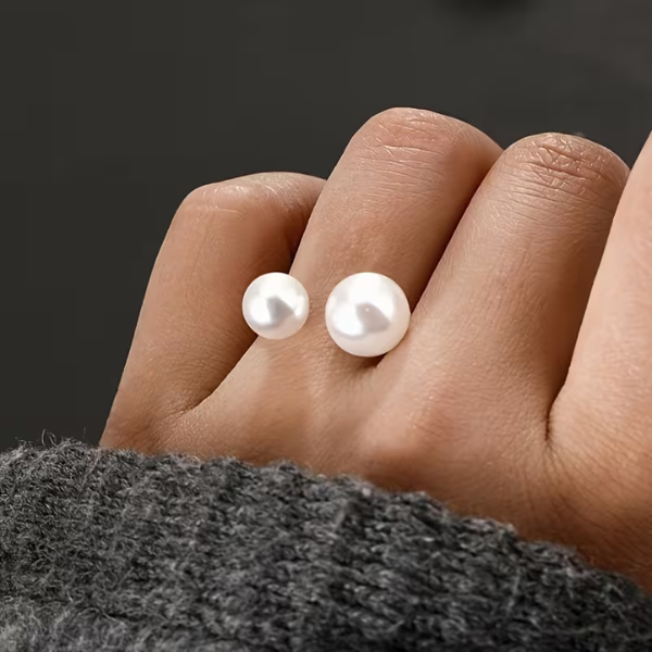 Anello Elegante Regolabile con Due Perle