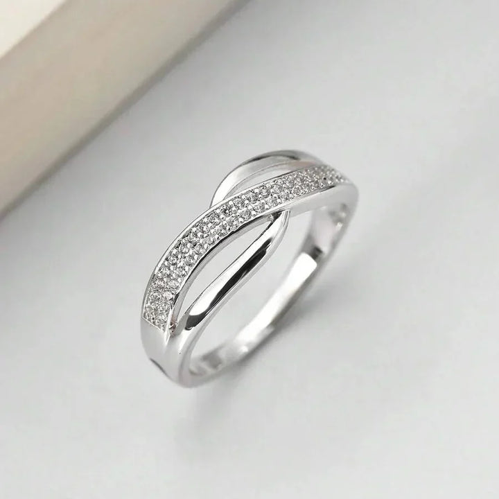 Anello Catherine in Oro e Argento con Cristalli di Zirconia