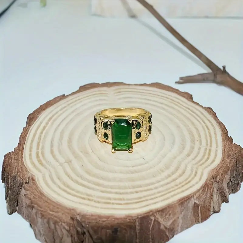 Anello in smeraldo Averine Virdara | Tonalità oro