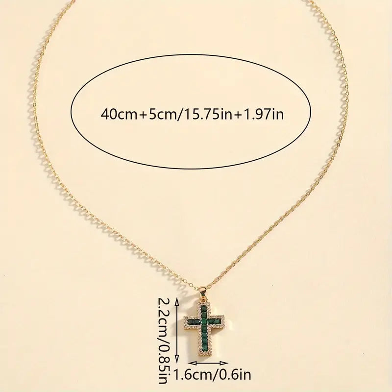 Collana con Pendente a Croce Solene con Smeraldo | Oro