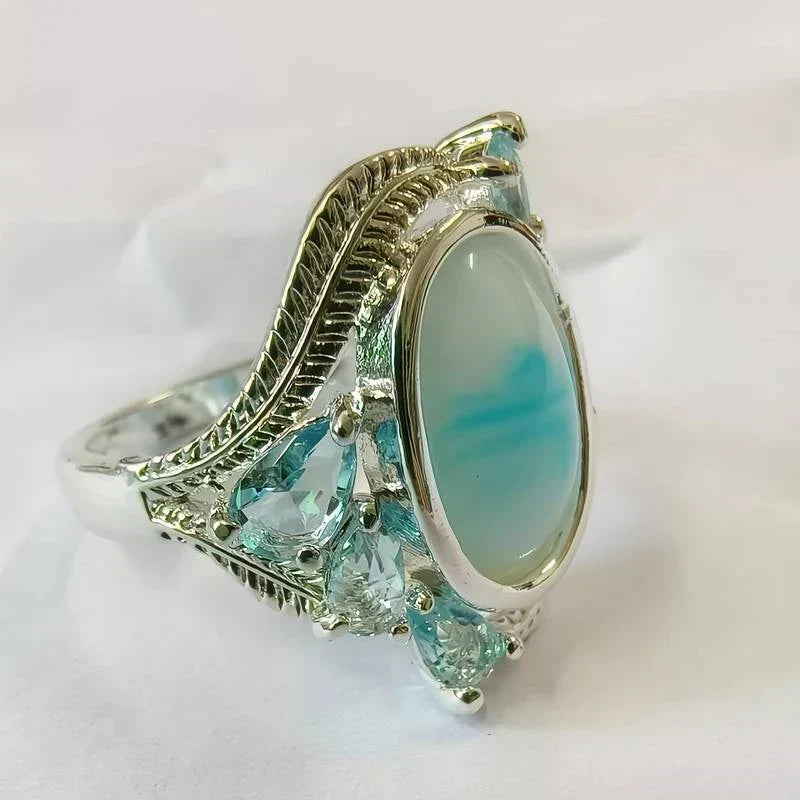 Anello con opale turchese