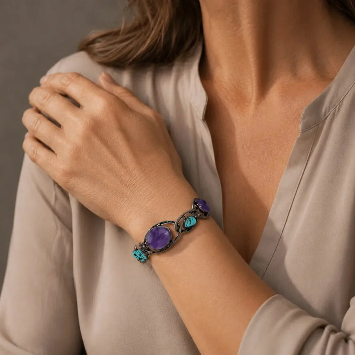 Bracciale rigido con pietra ovale