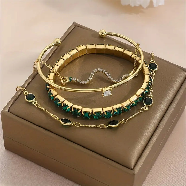 Bracciale con pietre preziose verdi