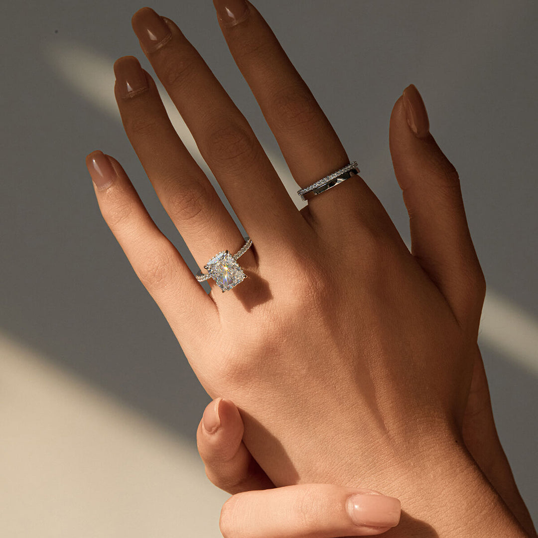 Anello solitario di diamante reale