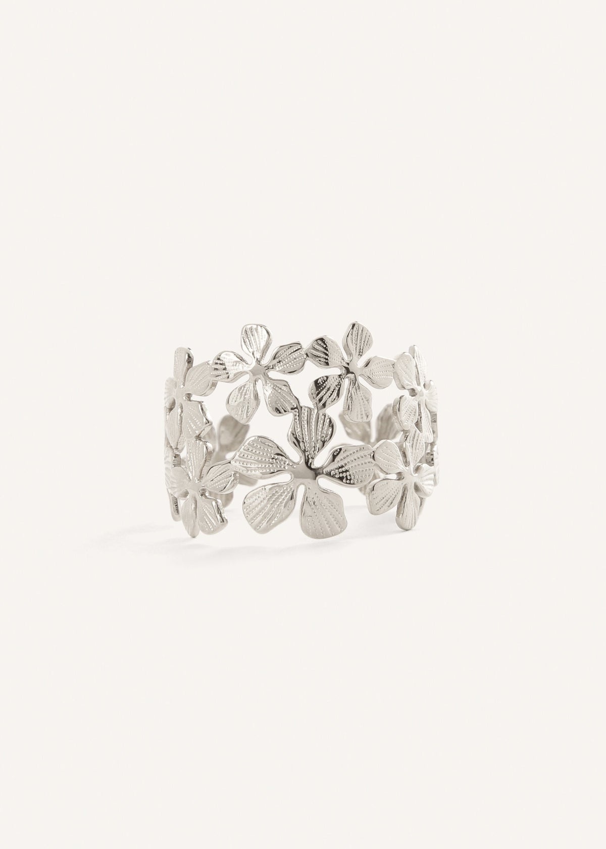 Anello floreale con cristalli