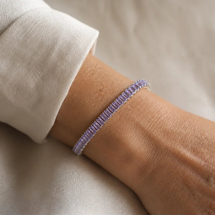 Bracciale in argento con anelli quadrati