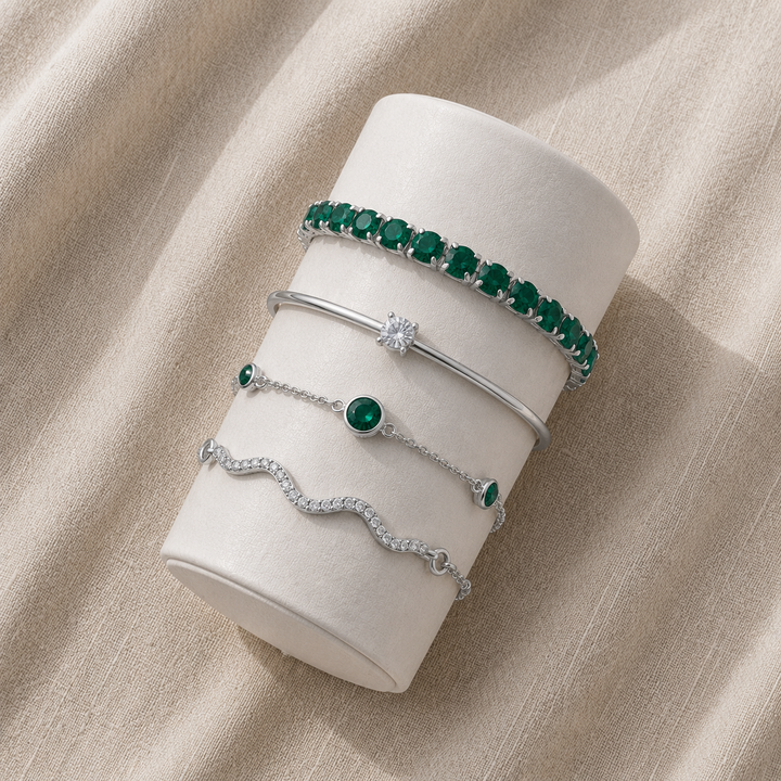 Bracciale con pietre preziose verdi