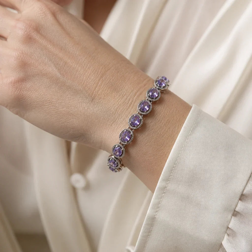 Bracciale con anelli e zirconia cubica