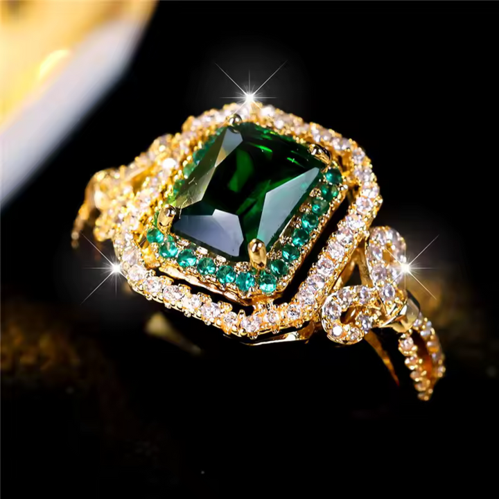 Anello reale con smeraldo verde