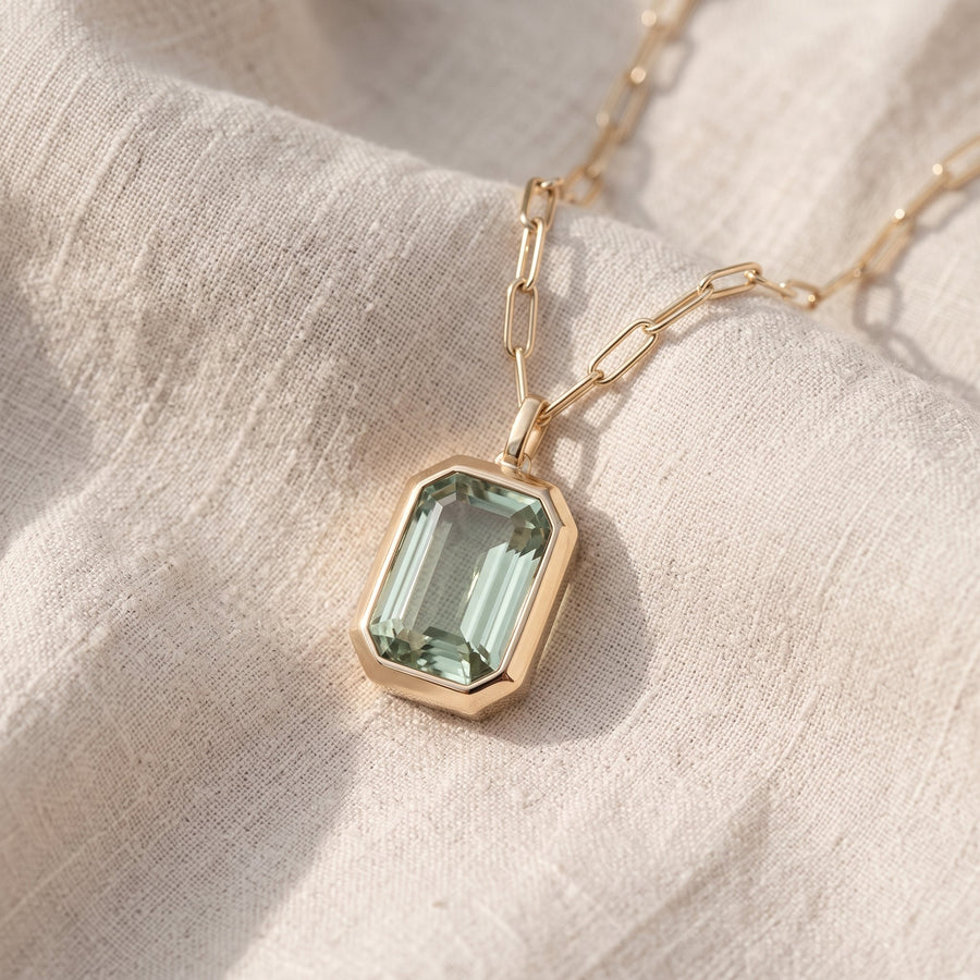 Collana Sarina dorata verde smeraldo