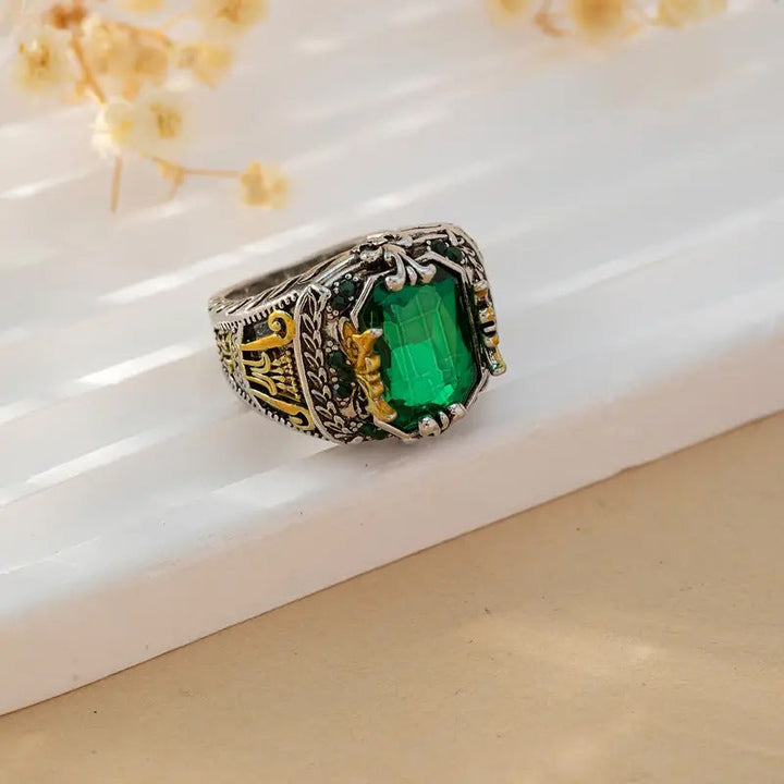 Anello Klara Emerin in Smeraldo | Due Toni