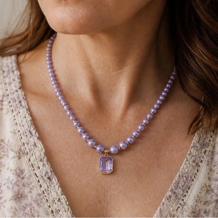 Collana con perle e ciondolo in ametista