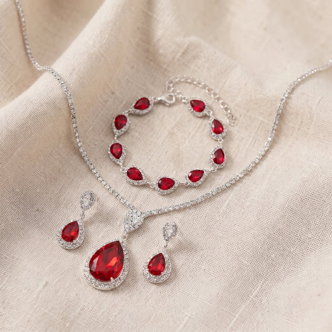 Set di Gioielli Thalira Bloodwynne in Rubino - Tonalità Argento