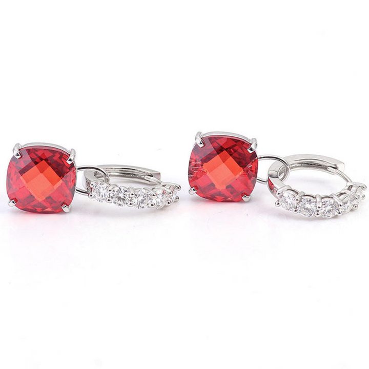 Orecchini con rubino e diamante