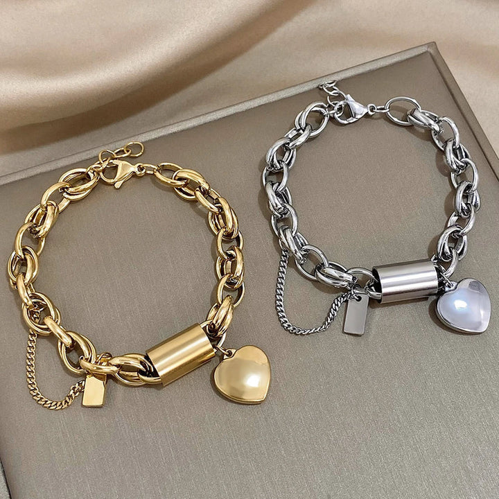 Bracciale massiccio con cuore | Oro