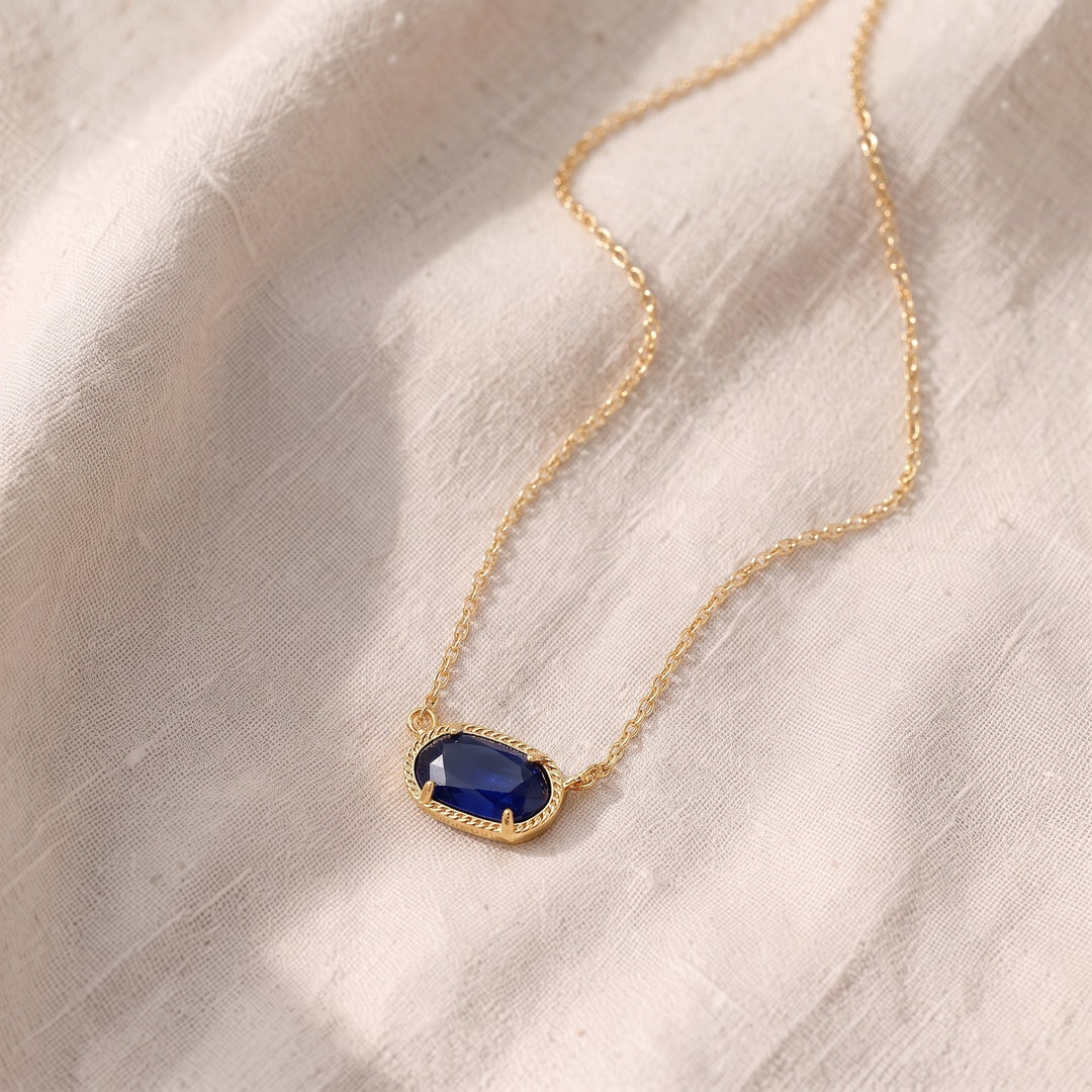 Collana Ovale Classica con Zaffiro | Colore Oro