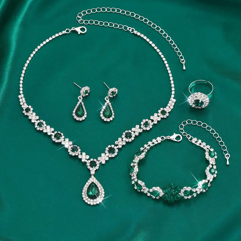 Set di Gioielli Adriana Lysandre in Smeraldo | Tonalità Argento