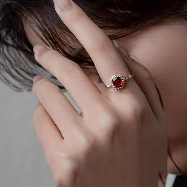 Anello Rubino Imperatrice Rossa - Tonalità Oro