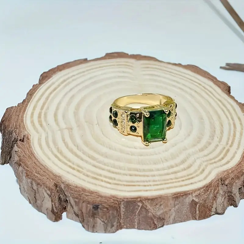 Anello in smeraldo Averine Virdara | Tonalità oro