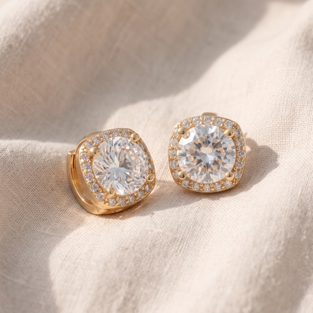 Orecchini a diamante quadrati