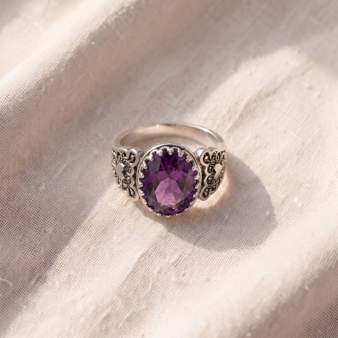 Anello decorativo con zirconia ovale