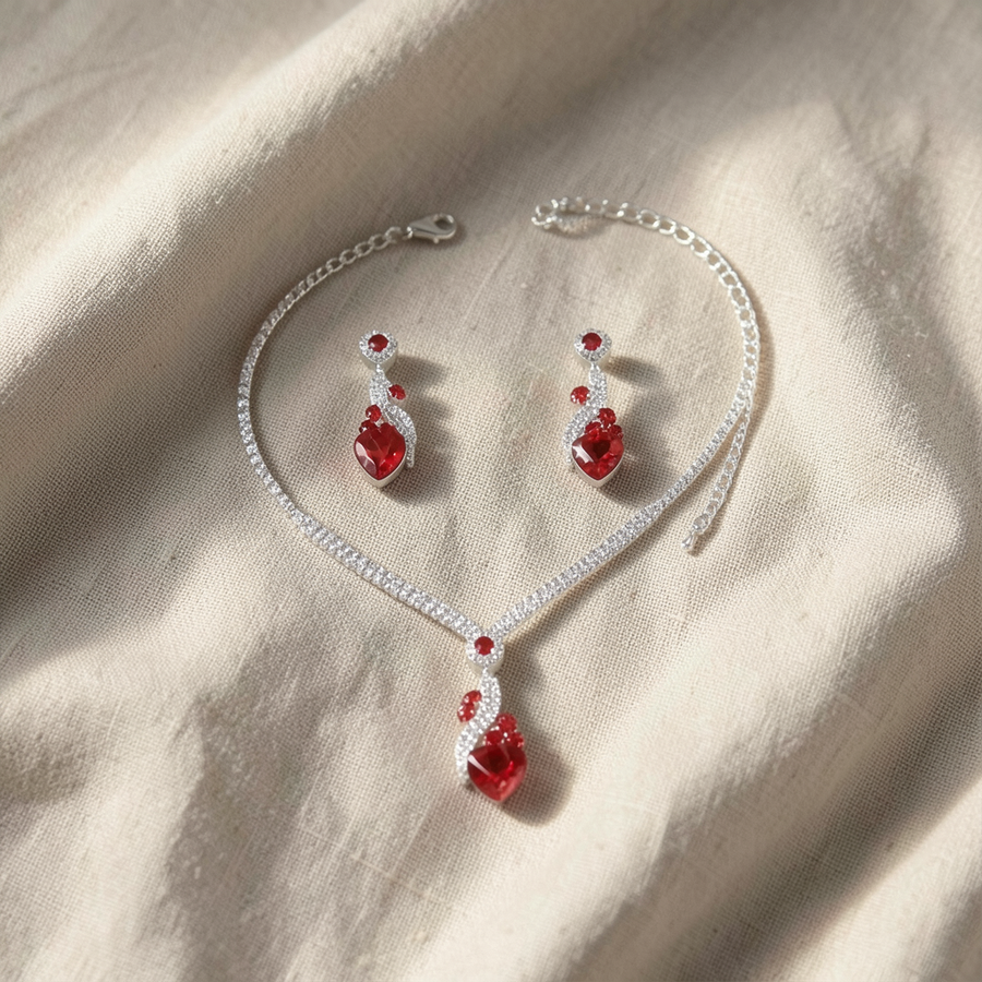 Collana rossa di tendenza