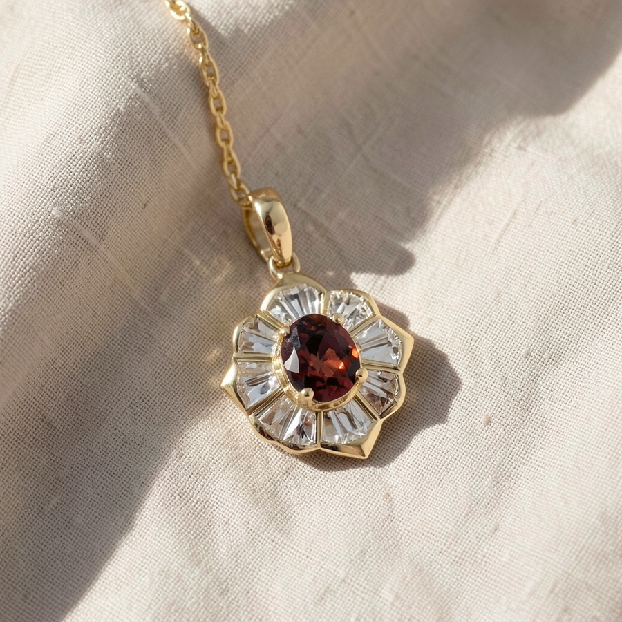 Collana Scarlatta dorata rosso rubino