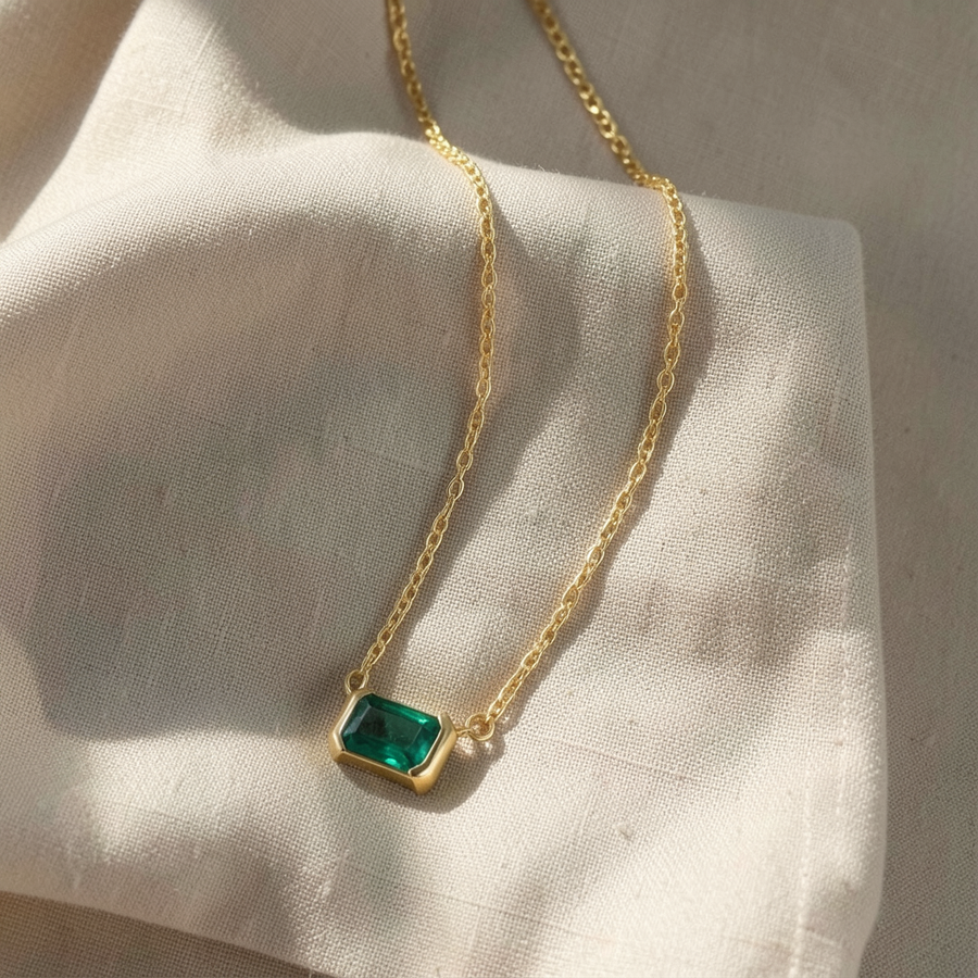 Collana con pietra verde smeraldo Edera