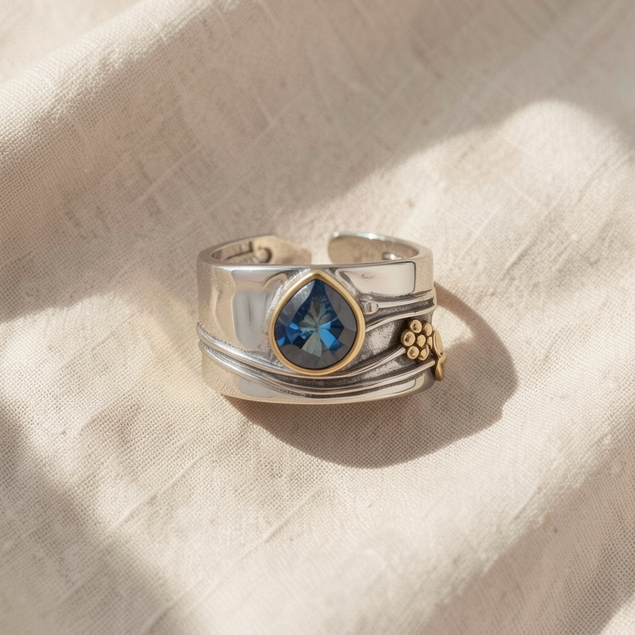 Anello bohémien con pietre colorate