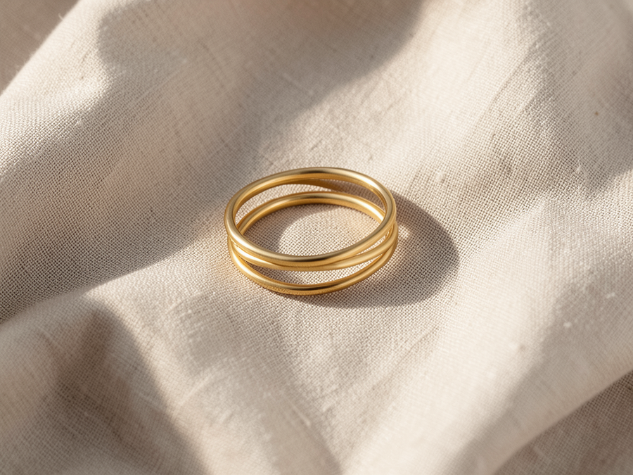 Anello con simbolo dell'infinito