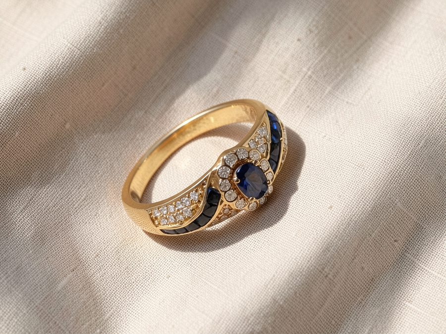 Anello imperiale con pietra blu zaffiro