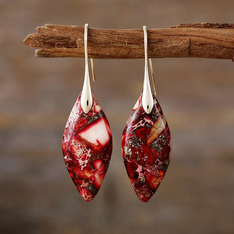 Orecchini a goccia con pietra naturale
